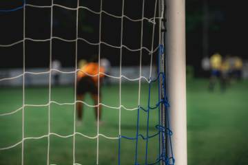 体坛午爆｜U19国足取土伦杯首胜，FIFA定世界杯VAR新规（配图示意）